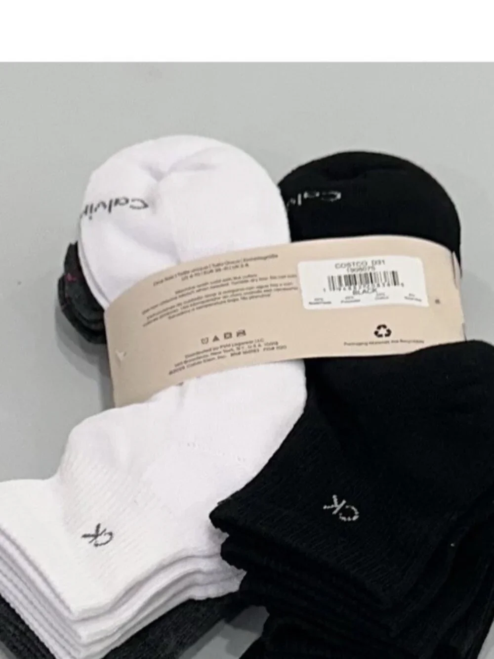 Calvin Klein Women's 8-Pairs French Terry Sole Cushion Ankle Socks, Multi, 4-10